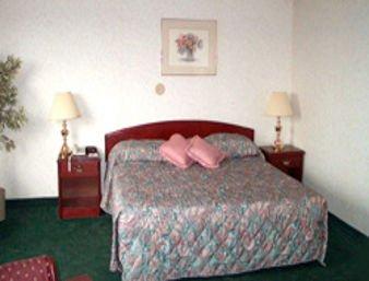 Howard Johnson By Wyndham Kitchener Conestoga Extérieur photo